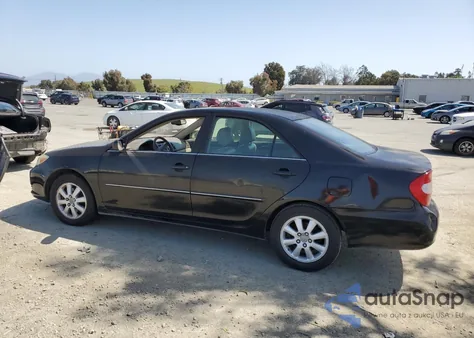 2002 Toyota Camry Le from USA, damaged, VIN JTDBF30K220012907